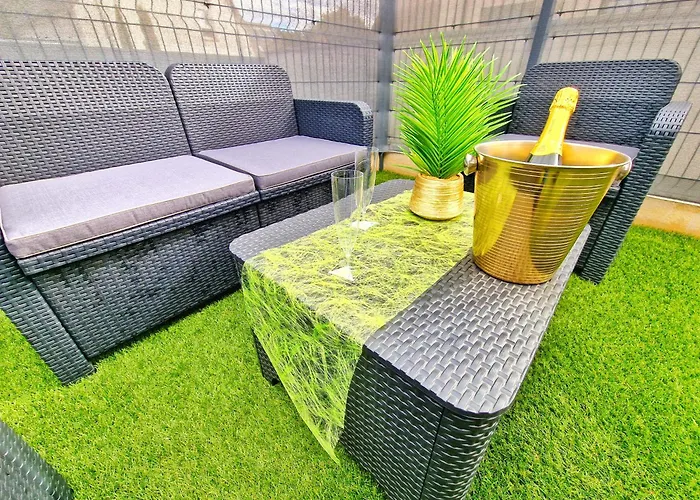 Jungle Spa-4 Pers-jacuzzi-parking-jardin-clim-colmar Muntzenheim